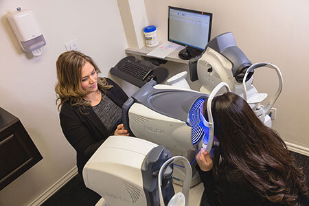 OPD SCAN pretest of intraocular pressure at Centre Visuel D.R.